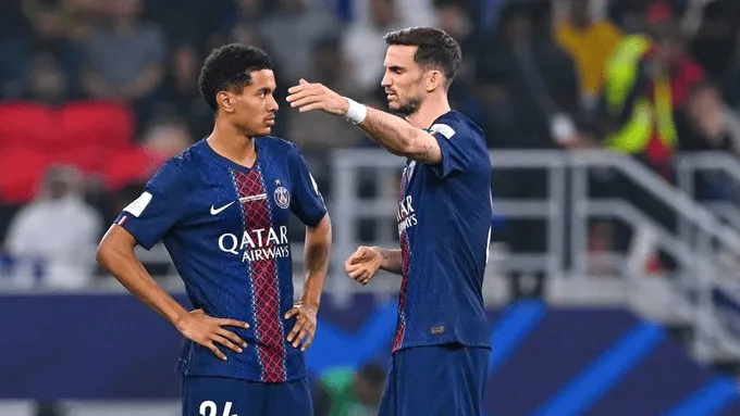 kaiyun-RMC：巴黎推进鲁伊斯与马尤卢续约，无意买阿尔贝托-科斯塔