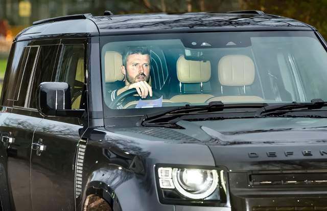 曼联将官宣新帅:卡里克时隔4年回归 带上4名助手 签约半年