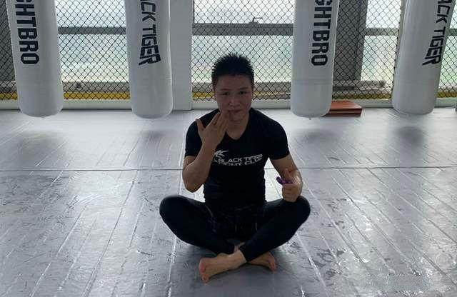 开云体育下载-【夜读】哈维回归又出变数？巴萨不想掏500万违约金！