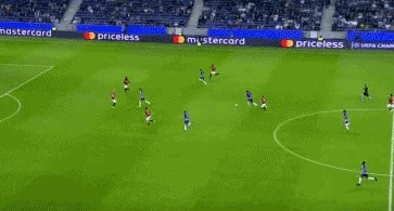 1634681898143054379.gif 开云体育下载-【欧冠】迪亚斯制胜 AC米兰0比1波尔图遭欧冠三连败