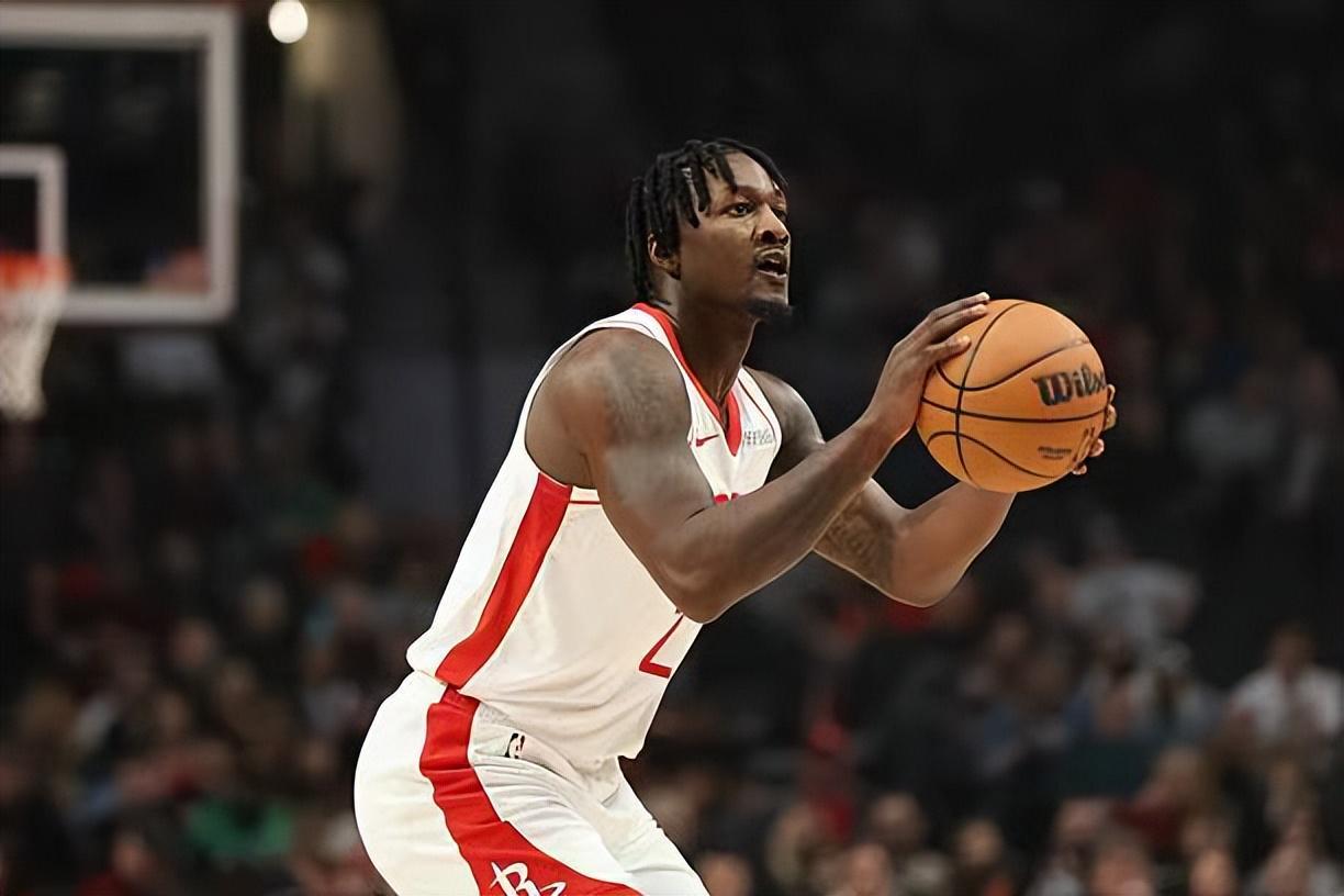 开云体育-每场只能打15分钟!火箭重金签下这位3D锋线的意义到底是什么?