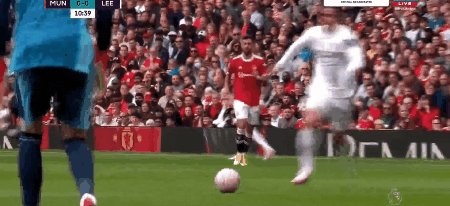 1628941468364005073.gif kaiyun-【英超】博格巴4助攻B费戴帽 曼联5比1大胜利兹联