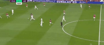 1628951662982055180.gif kaiyun-【英超】博格巴4助攻B费戴帽 曼联5比1大胜利兹联